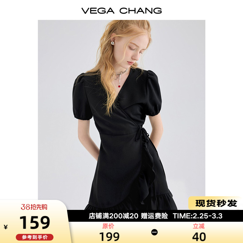 VEGA CHANG赫本风可盐可甜连衣裙女夏气质黑色收腰法式小众裙子