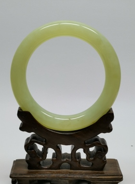 天然和田玉黄玉59圈口手镯