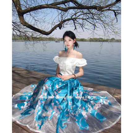 新中式国风蓝色改良汉服马面裙上衣套装女秋绝美日常晚礼服成人礼