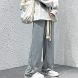 灰色