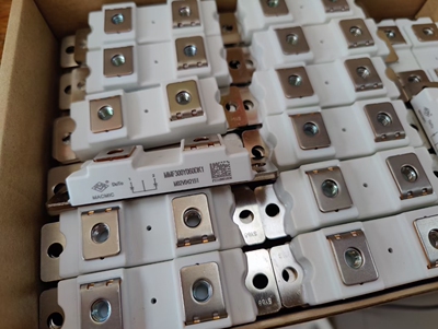 全新原装MMF300Y060DK1