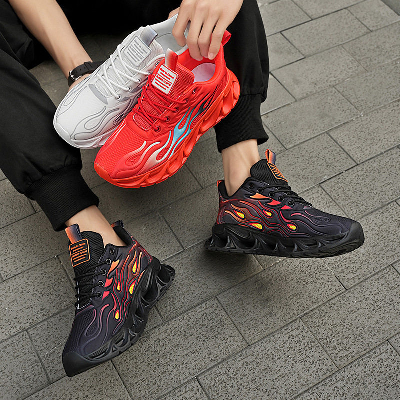 跨境夏季新款大码男鞋潮流运动跑步轻便网面透气飞织运动休闲鞋