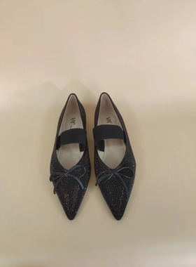 VME/舞魅2024春新款尖头蝴蝶结水钻平底公主舒适单鞋VS24A3603