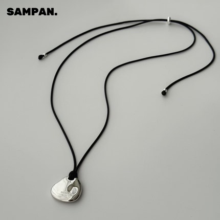 SAMPAN韩国小众设计不规则吊坠黑绳项链女高级感简约可调节毛衣链