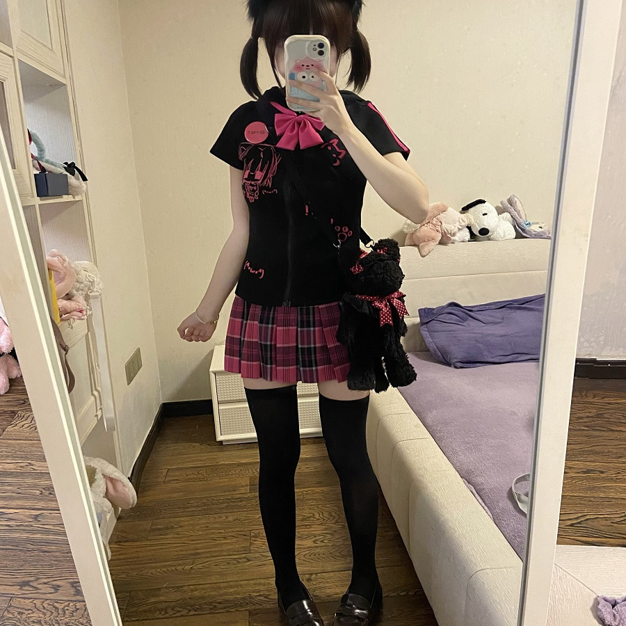 原创日系辣妹修身连帽短袖T恤