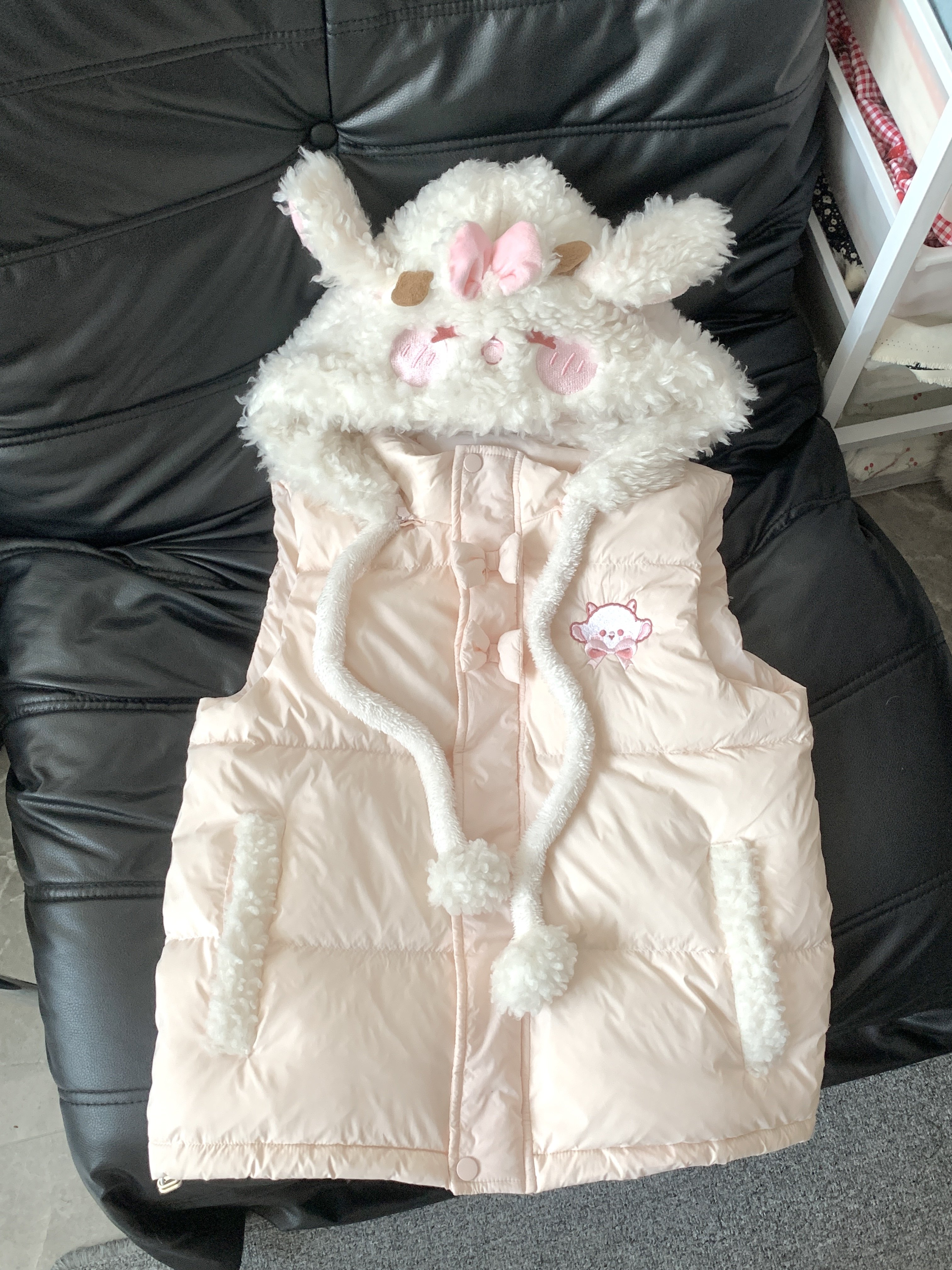 Blurred bear原创日系软妹可爱猫咪刺绣加厚保暖棉服马甲外套女,女装/女士精品,马夹,淘宝优惠券,粉丝福利购,淘宝优惠卷