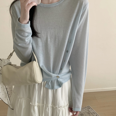 MUUTIS牧缇-圆领纽扣不规则设计羊毛长袖T恤（含17.2绵羊毛）LJZ1