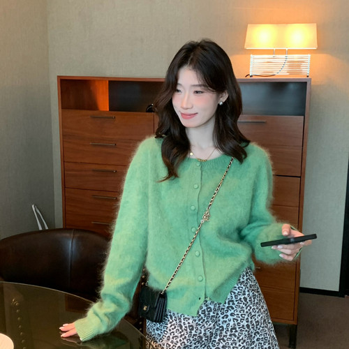 SUSAN-糯10色拉毛不挑身材百搭简约高级感毛衣6187s
