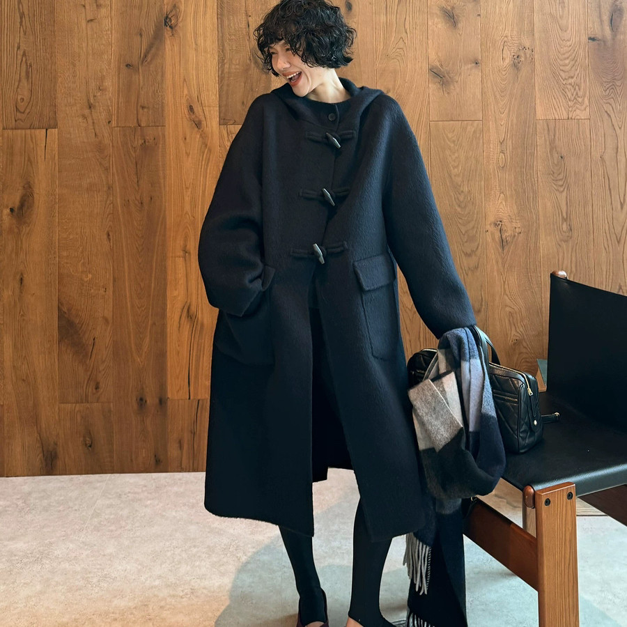 LHX-冬上新气质连帽牛角扣设计羊毛外套（含100羊毛）Lxf20252757