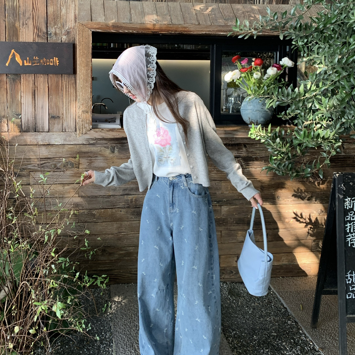 OMELET蛋卷-新韩系复古百搭洋气定制蝴蝶结提花镰刀牛仔裤ZK26170