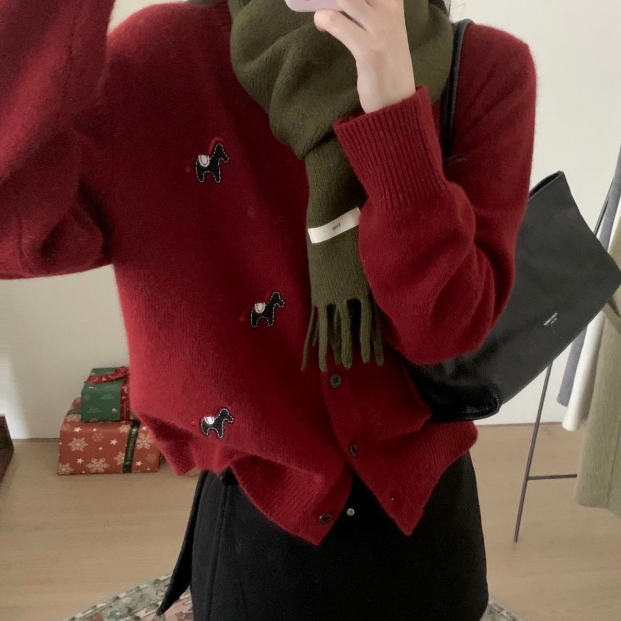 TOMORROW-～马年大吉小马卡通图案开衫保暖毛衣（含11.5兔毛）XY5