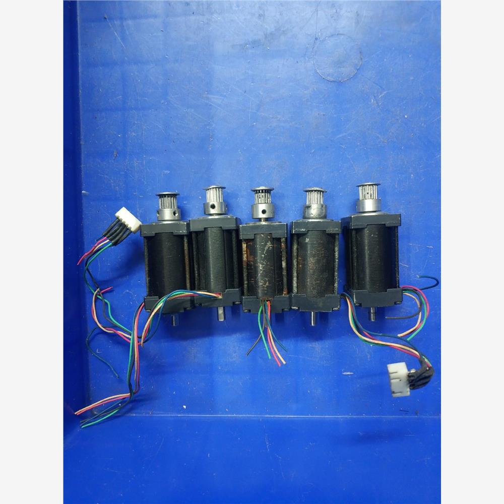 议价东方五相步进电 PMM35BH2，货实拍，的议价出