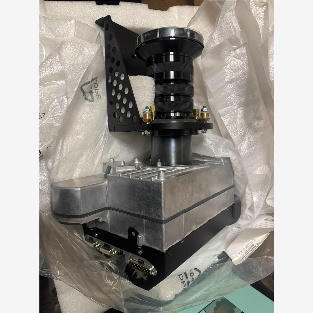 议价巴可overview D2 PU SXGA+ 2DVi光机