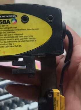 议价邦纳色标传感器，电眼，R58A