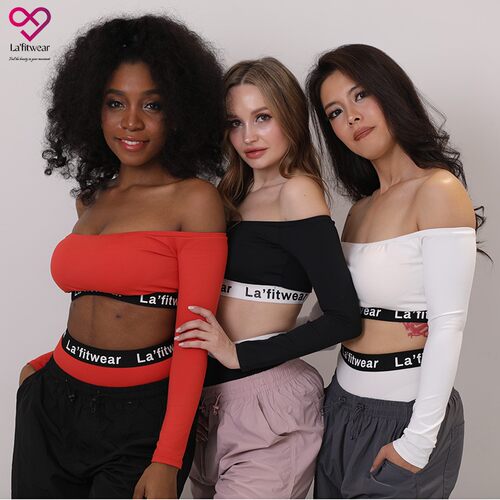 lafitwear字母一字肩长袖短裤套