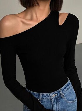斜露肩长袖内搭T恤女修身设计感打底衫女装小众轻奢ins别致上衣服