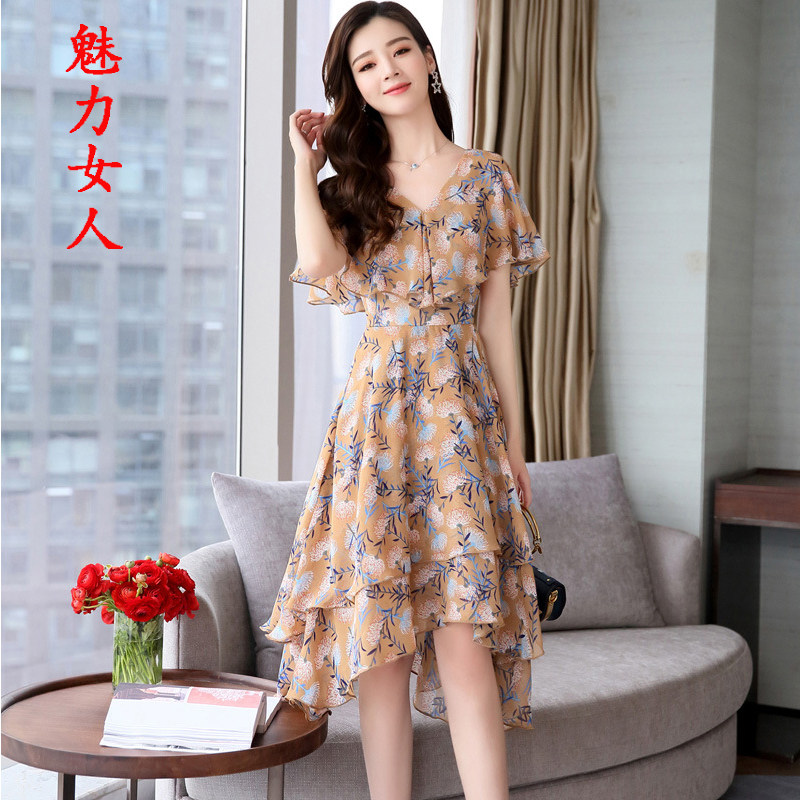 女款连衣裙2018新款女夏春中长款白底碎花小清新雪纺花裙子