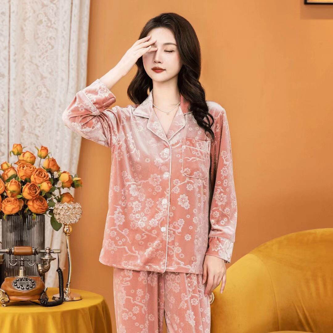 达芬2026年睡衣女新款国风金钻绒家居服加厚保暖秋冬金丝绒居家服