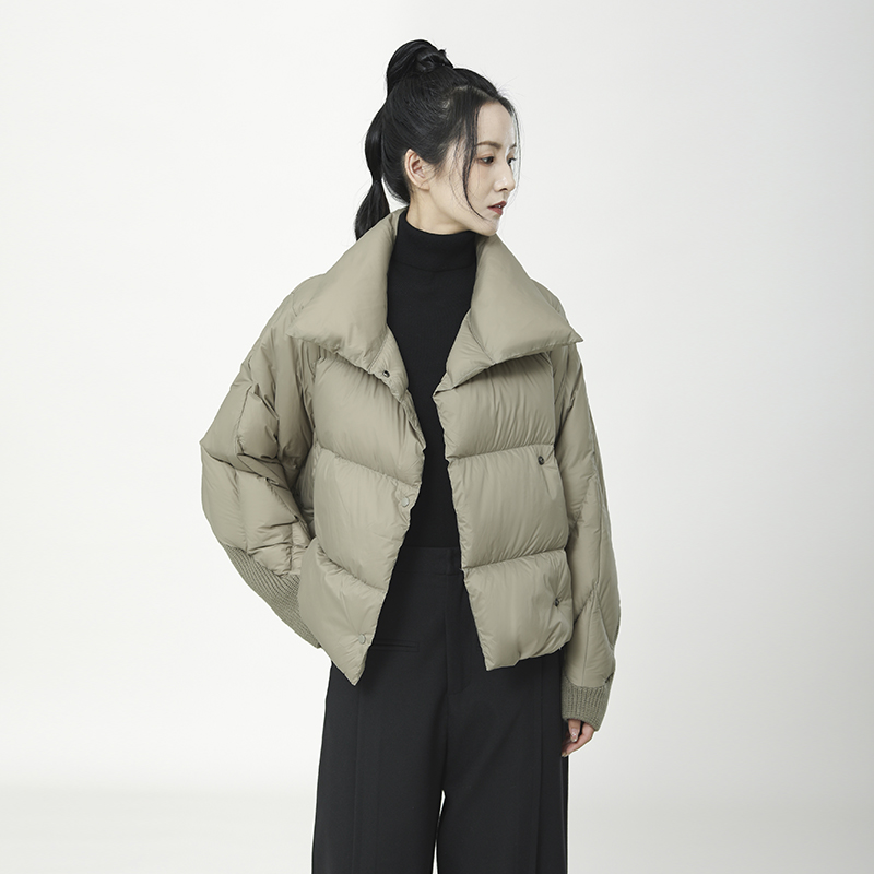 原创设计师品牌女装白鹅绒蝙蝠袖羽绒服女冬季新款个性高端面包服