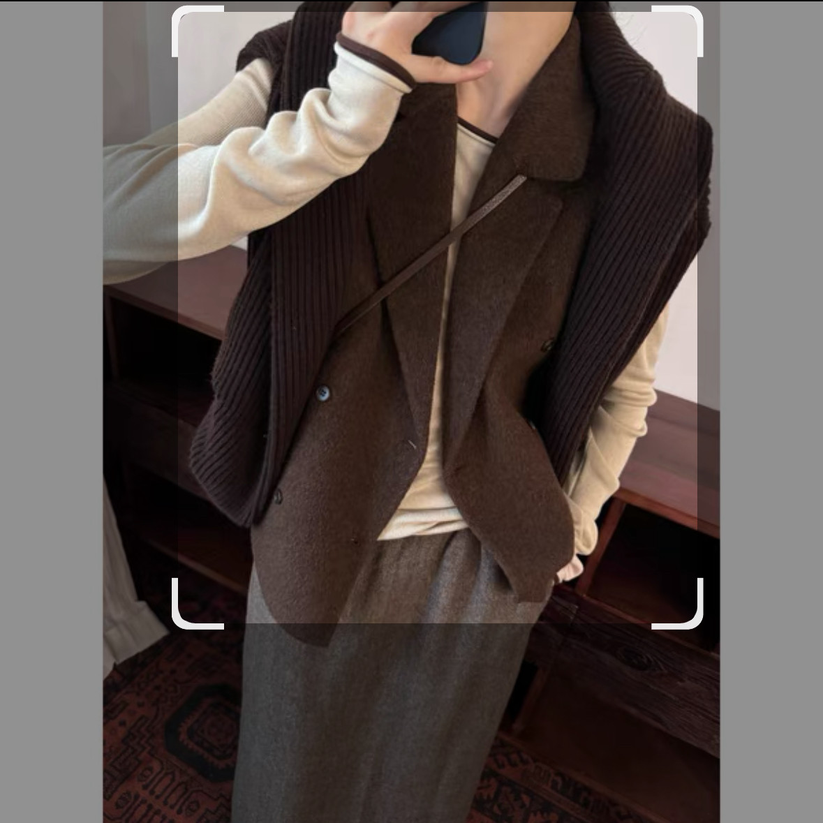 春季女士马夹韩版简约风时尚女装羊毛马甲西装领秋冬中性风宽松型