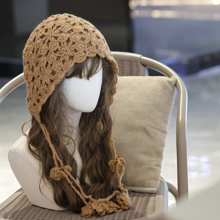 帽范 铜钱花流苏花朵重工手钩毛线帽子秋冬优雅甜美保暖护耳帽女