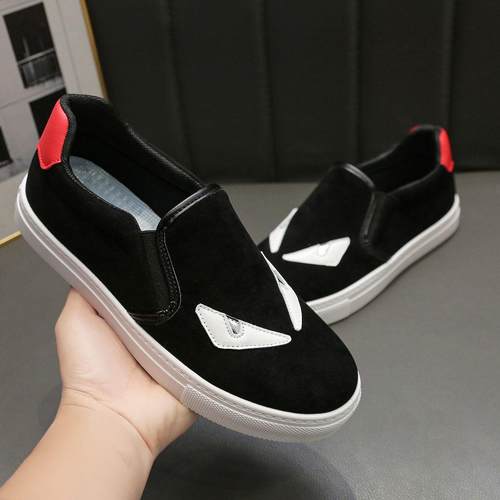 潮牌男鞋2025新款小怪兽透气软底防滑一脚蹬懒人鞋套脚男士休闲鞋