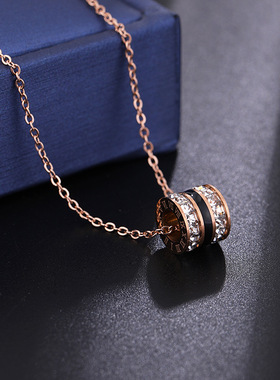 创意圆柱镶锆石钛钢项链女新款
