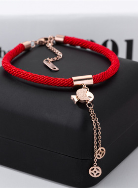 创意小丑鱼红绳手链女钛钢铜钱
