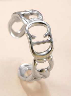 欧美跨境情侣钛钢镂空戒指