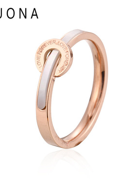新款钛钢玫瑰金白贝壳字母戒指女