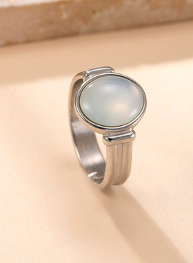 法式复古轻奢不锈钢情侣戒指