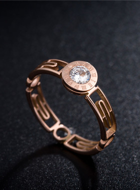 新款钛钢玫瑰金镶钻戒指女时尚