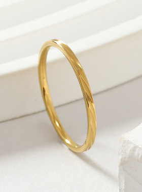 跨境钛钢极细斜纹情侣戒指