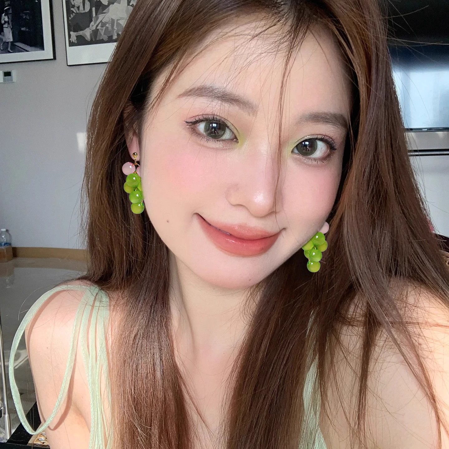 夏日绿色葡萄串耳环小众洋气高级轻奢设计感气质百搭度假风耳饰女