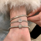 美神 小蛮腰钛钢手镯高颜值学生不掉色手链女高级感配饰