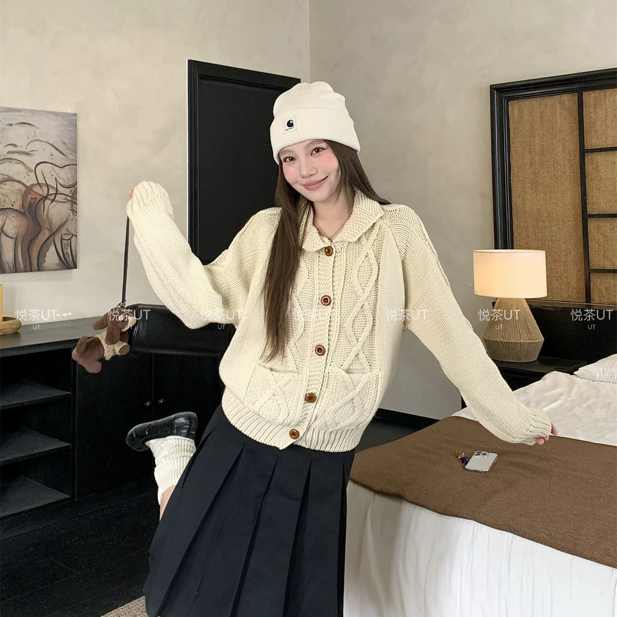 七七设计风纯色麻花长袖宽松针织开衫(含30.4绵羊毛)yc294