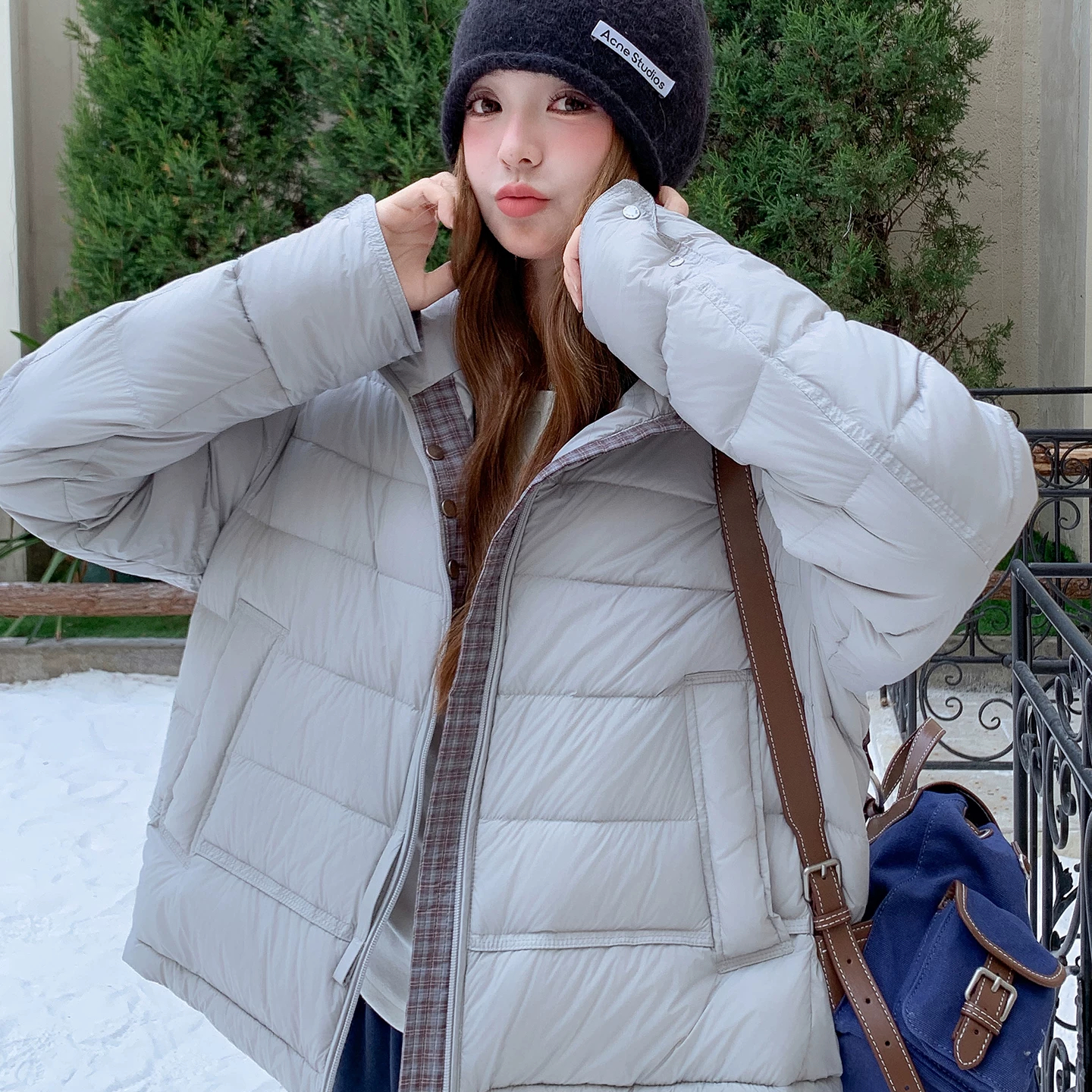 七七设计领格子拼色白鸭绒保暖外套羽绒服(含50白鸭绒)WW2519