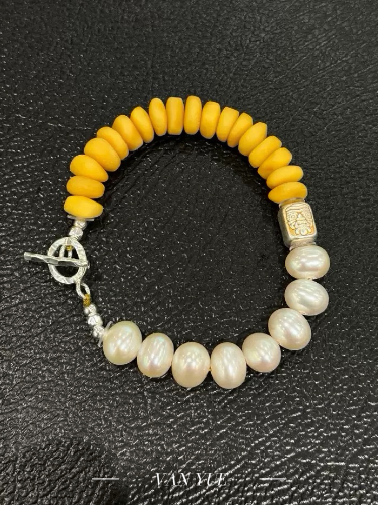 S925银珍珠蜜蜡描金扎基桶珠OT扣手链轻奢小众设计高级感多样性发
