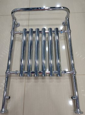 适合老人的一款卫生间暖气片 新款高档耐用 大品牌特价 仅此一款