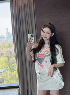 花三三同款 虎牙妹 限定三天 T恤+半裙套装