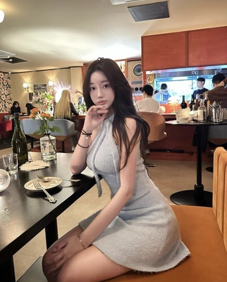 再亿次为baby蓝心动～糯叽叽性感蝴蝶结系带无袖毛绒绒针织连衣裙