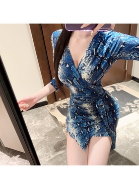 古早*DV*F蓝色蛇纹性感V领显瘦裹身裙一片式连衣裙