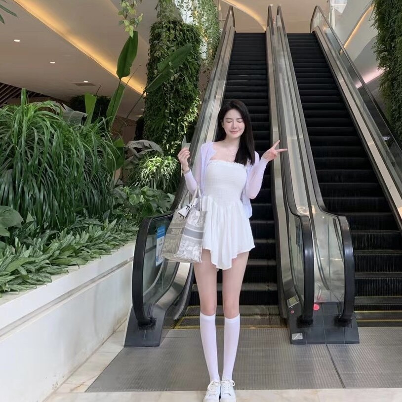 26 麻薯颗粒 一字肩抹胸褶皱收腰连体裤裙倒三角超长腿连衣裙裤