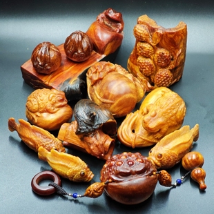 东北松明木沉化木天然木头手把件纯手工雕刻文玩创意吊坠挂件摆件