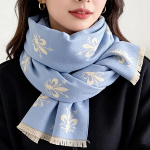 法国羊绒围巾女2026春夏中国风鸢尾花双面长方形浅蓝色披肩高级感