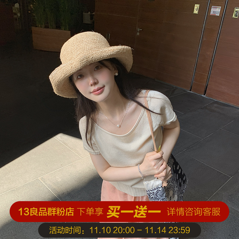 通勤百搭圆领短袖开叉短袖针织衫