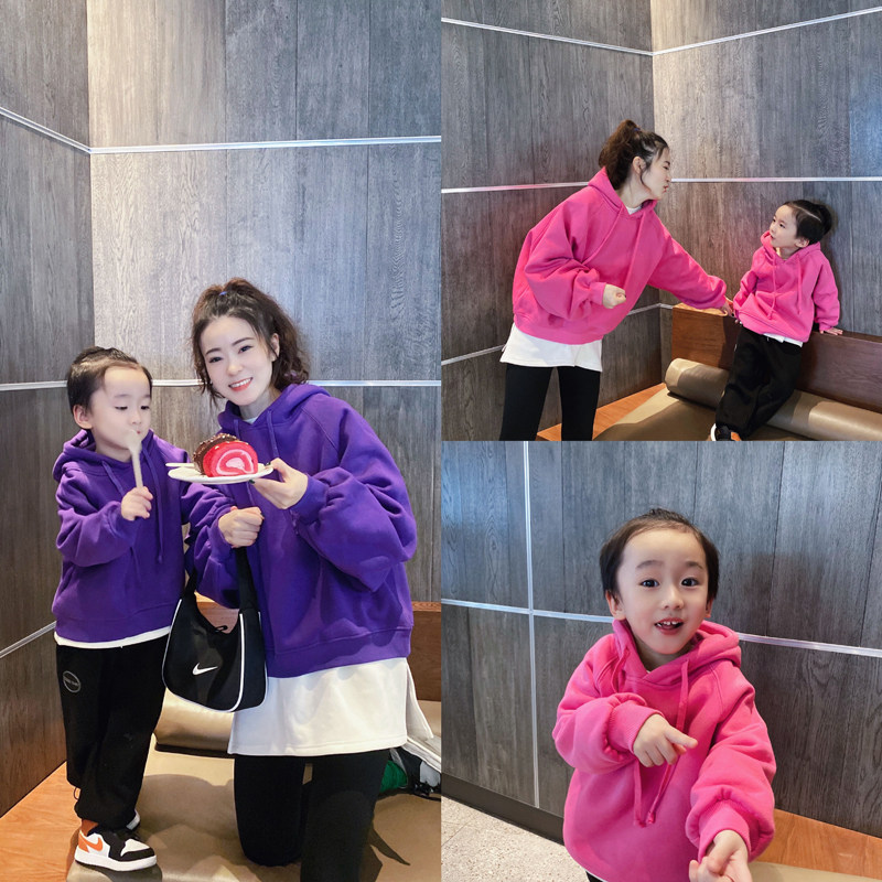 2024秋冬亲子装一家三口卫衣加厚母子装上衣加绒韩版个性连帽卫衣
