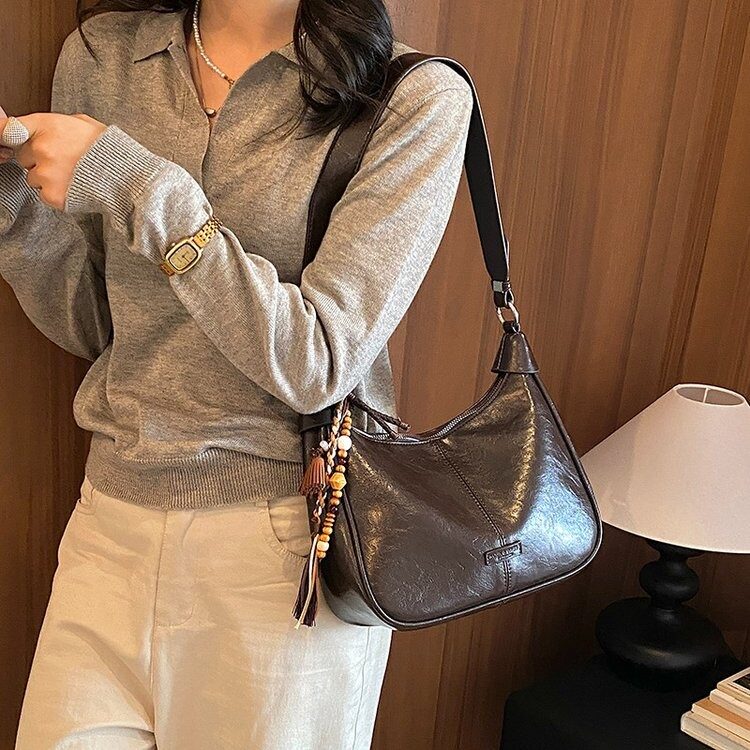 大容量斜挎托特包包女2026新款秋冬单肩包上班通勤复古棕色腋下包