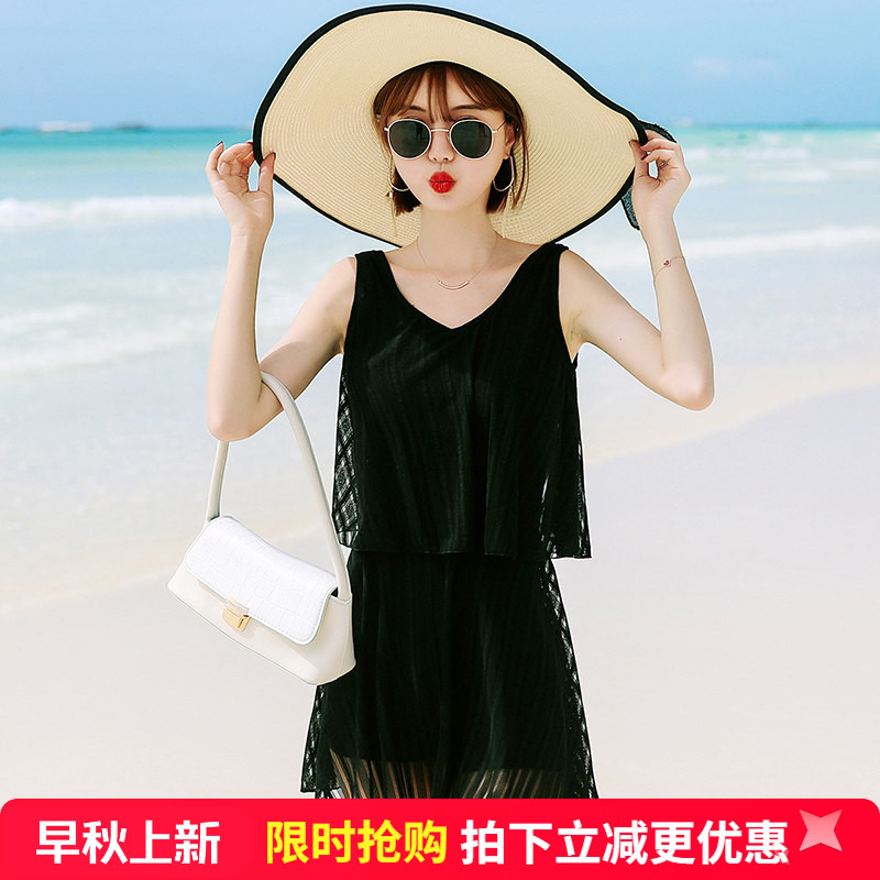 宜肤游泳衣女保守泡温泉显瘦遮肚2026新款时尚黑色性感连体裙式装