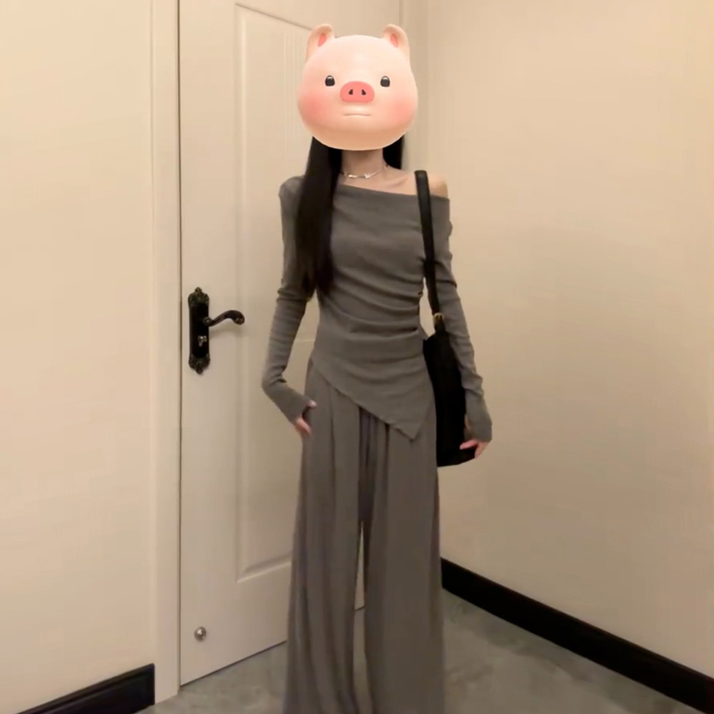 高级感气质套装女2026新款秋季一字肩长袖上衣阔腿长裤子两件套